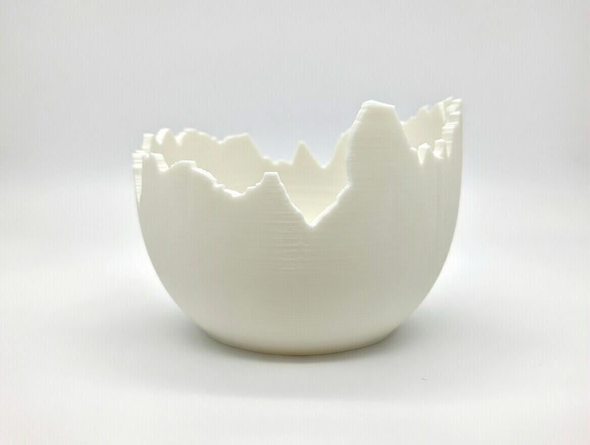 3D Printed Cracked Egg Planter – Modern Shell Bowl, Desk Organizer Tray